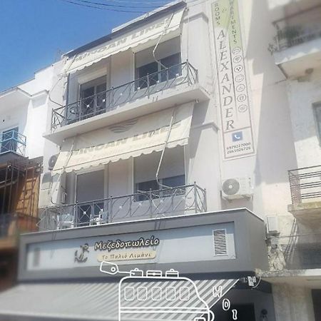 Alexander Rooms&Apartments Igoumenitsa Exteriör bild